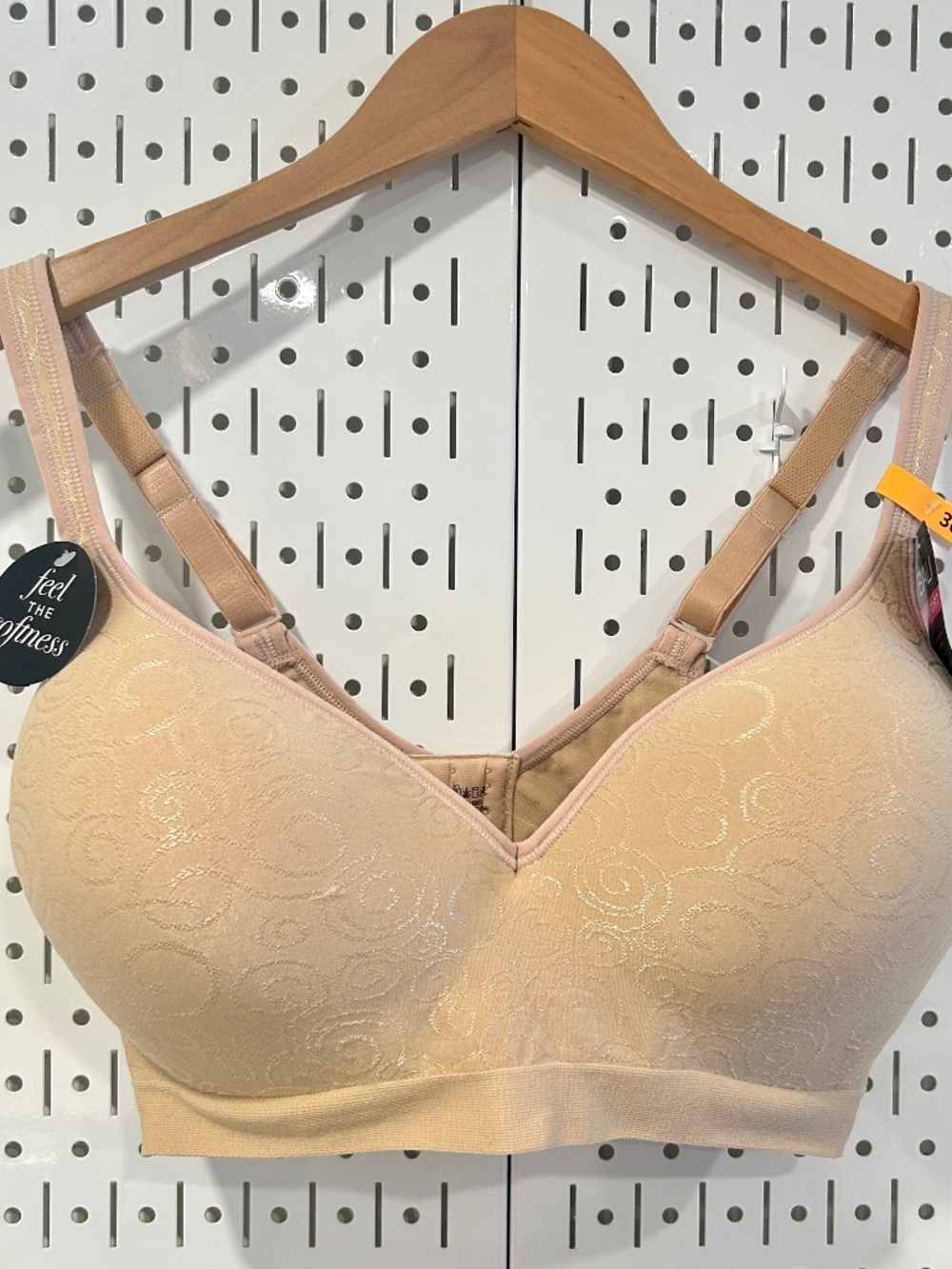 NWT BALI 36DD Comfort Revolution Wireless Bra Nude Swirl Style #DF3463